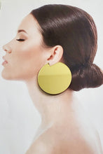 Load image into Gallery viewer, Mirrored Disk Earrings