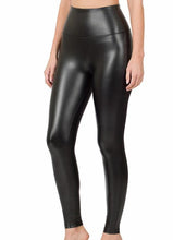 Load image into Gallery viewer, Curvy Faux Leather Leggings