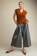 Load image into Gallery viewer, Wide Leg Faux Leather Culotte Pants