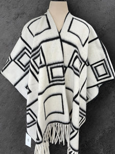 Geo Throw
