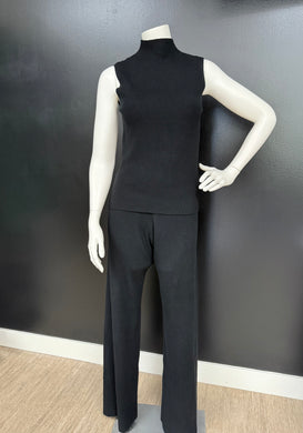 Simple Black Ribbed Pants Set