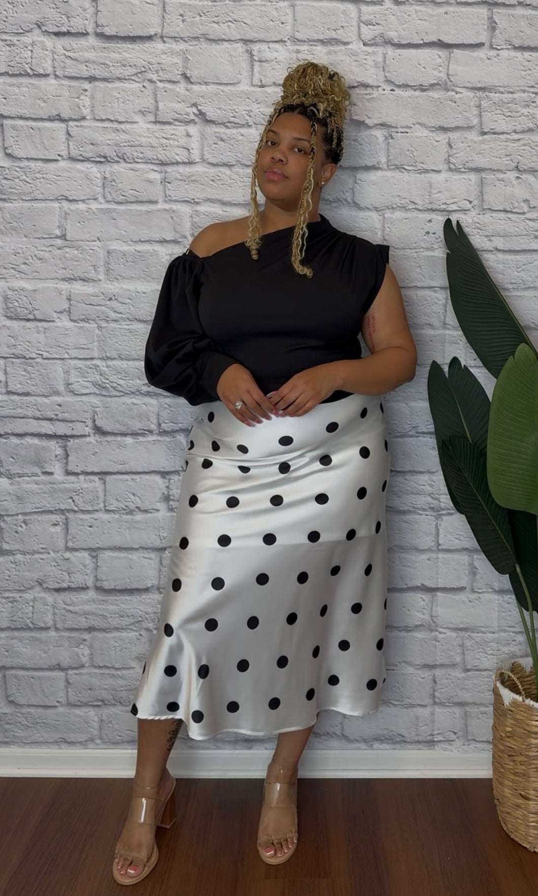 Playful Poise Midi Skirt • Curve