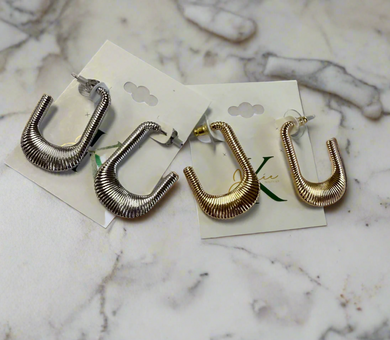 Snake Chain Open Hoop