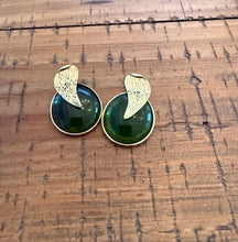 Load image into Gallery viewer, Stone Leaf Earrings