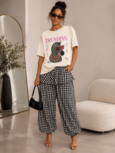 Load image into Gallery viewer, Zebra Graphic Tee