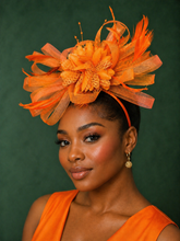 Load image into Gallery viewer, Derby Fascinator