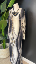 Load image into Gallery viewer, BCBG Printed Maxi Dress