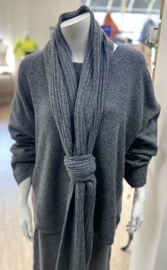 Crew Neck Sweater w/matching scarf