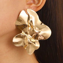 Load image into Gallery viewer, Geometric Textured Metal Earrings