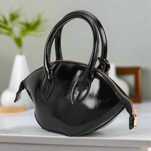 Load image into Gallery viewer, Patent Leather Top Handle