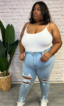 Load image into Gallery viewer, Jaida Frayed Denim • Curve